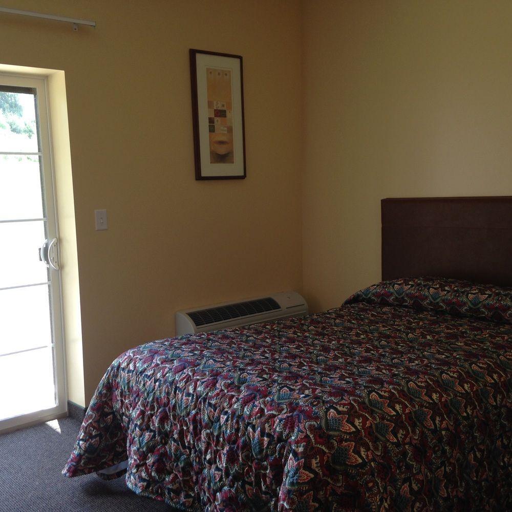 Brinton Suites Concordville Екстериор снимка
